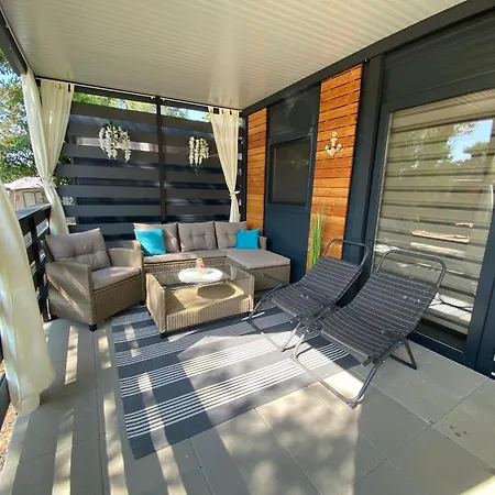 Jade's Luxury Mobile Privlaka Camp Lägenhet Privlaka (Zadar)